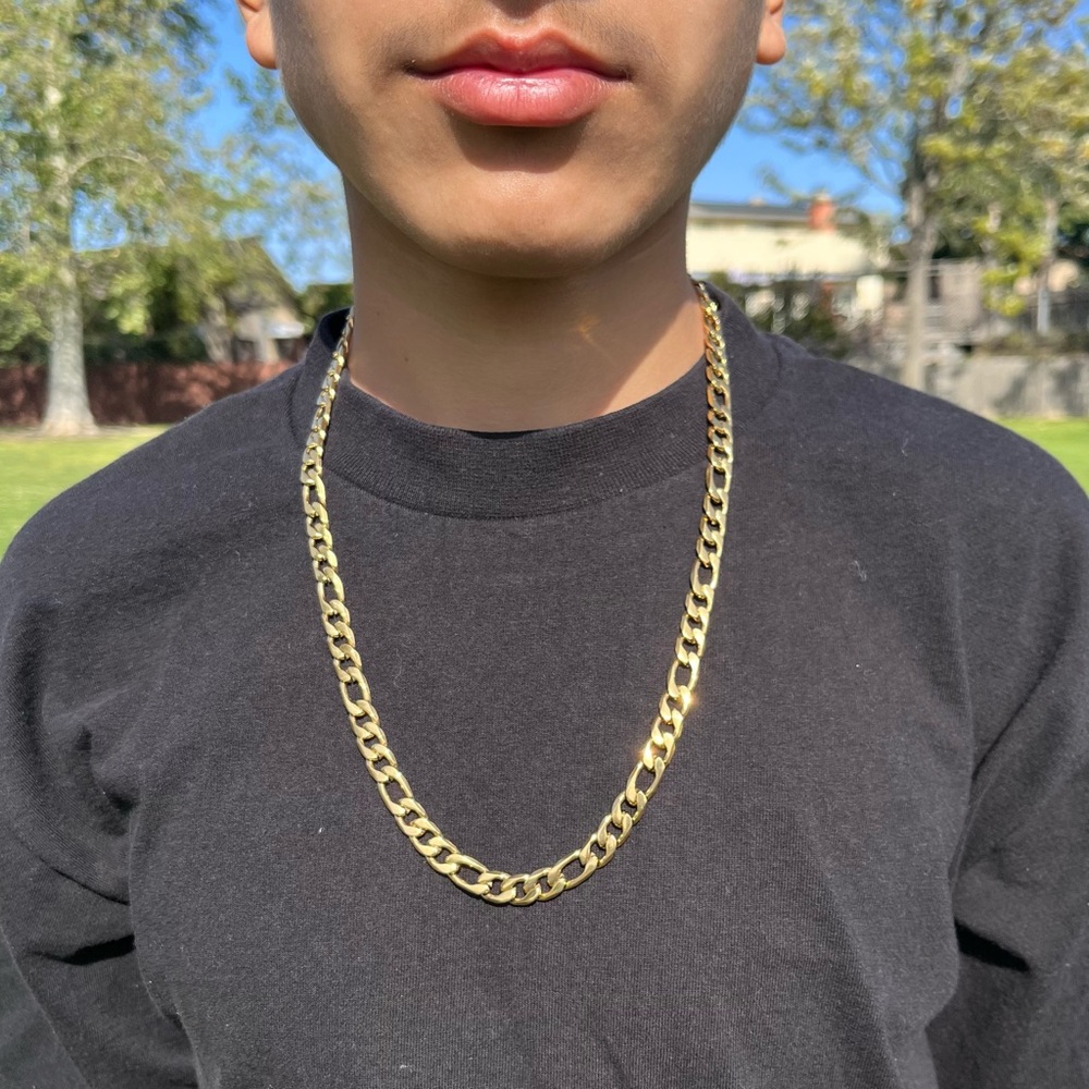 24 inch 18k Gold plated 9mm figaro chain necklace